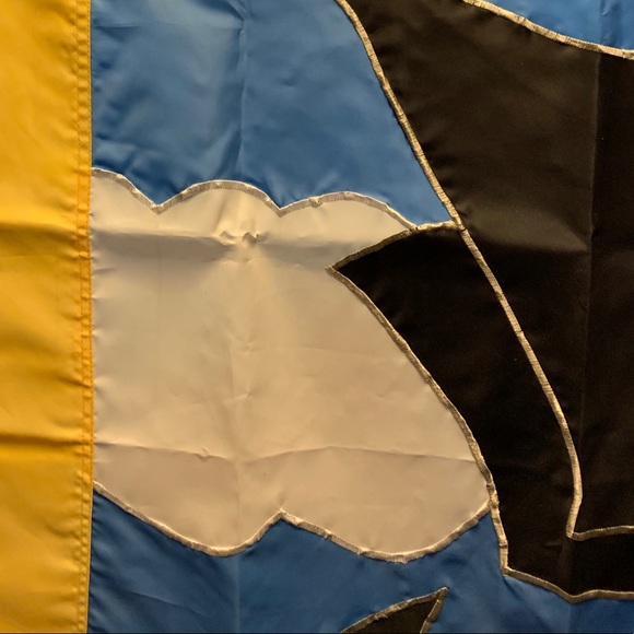 GRADUATION CAP CELEBRATION OUTDOOR FLAG. - Picture 5 of 8